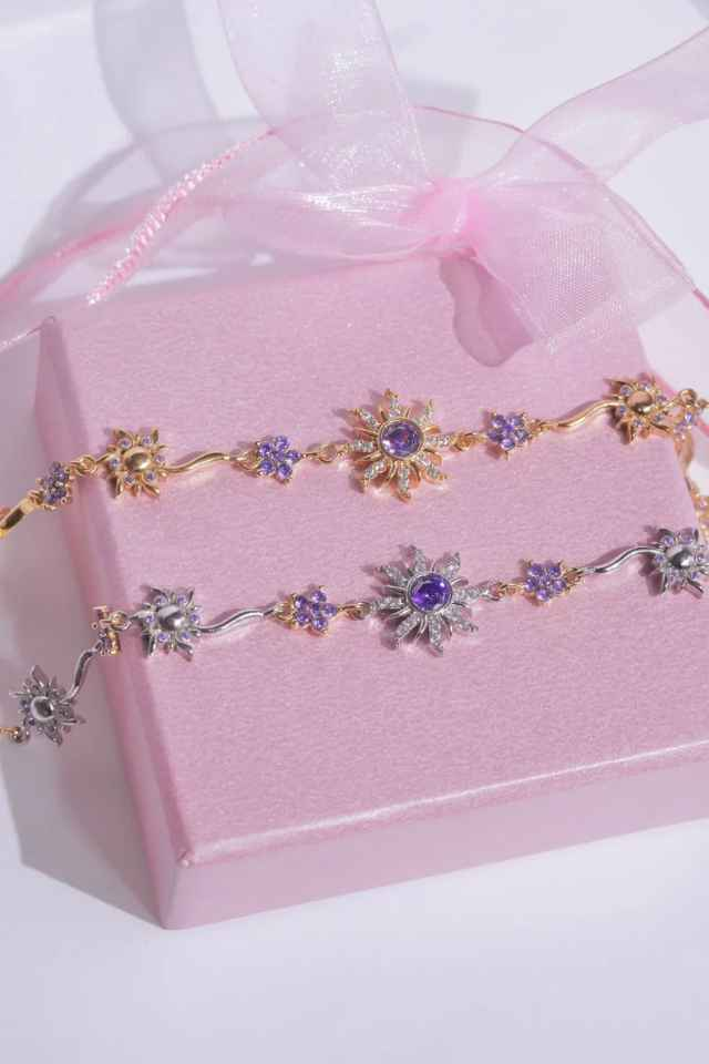 PULSEIRA RAPUNZEL CRAVEJADA - PUL363