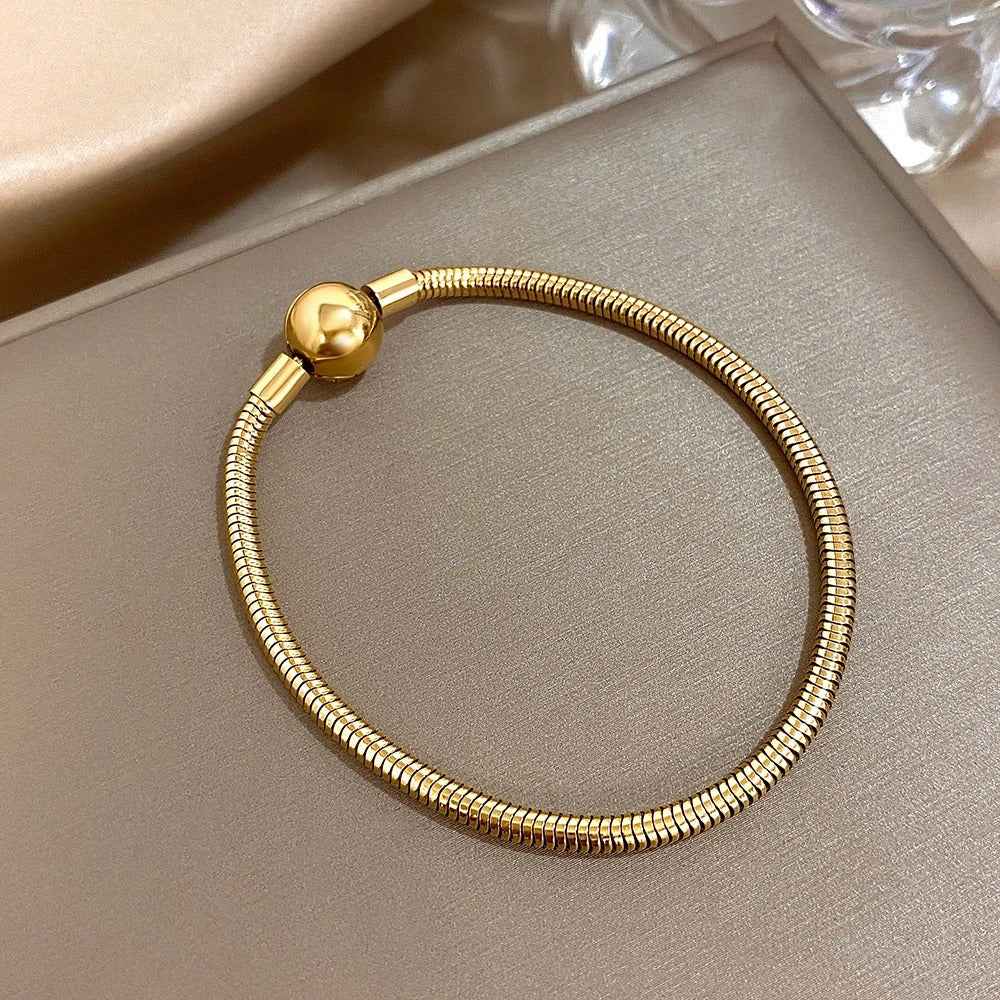 18K Gold Plated Bracelet with Round Clasp