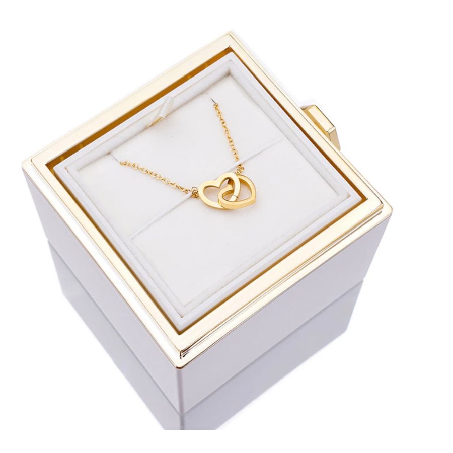 Amor de Rosas™️ | COLAR PERSONALIZADO COM NOMES EM CAIXA COM ROSA ETERNA