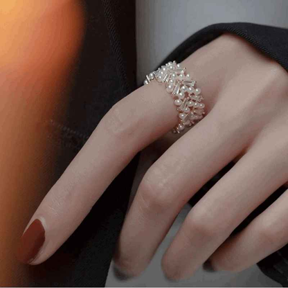 Adjustable Pearl and Crystal Ring 18K Gold Plated