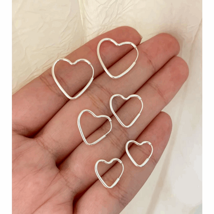 BRINCO TRIO CORAÇÕES PRATA 925 - BRP035